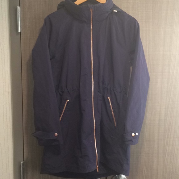 cloudburst jacket athleta